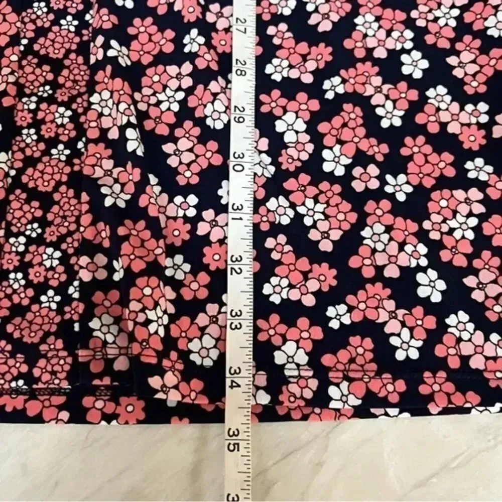 Michael Kors floral dress size XS. Loose fit